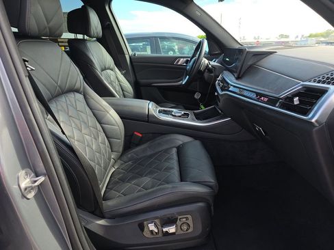 Used 2024 BMW X5 sDrive40i image 5