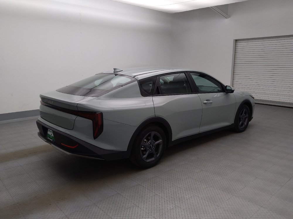 Used 2025 Kia K4 FWD image 10