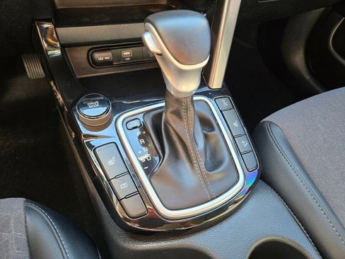 Used 2024 Kia Seltos X-Line AWD/4WD image 29