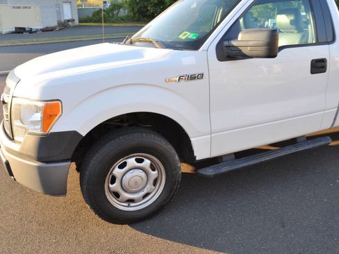 Used 2013 Ford F150 XL w/ Trailer Tow Pkg image 3