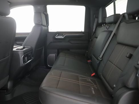 Used 2025 Chevrolet Silverado 2500 High Country w/ High Country Premium Package image 29