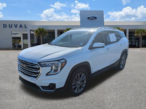Used 2023 GMC Terrain SLT image 8