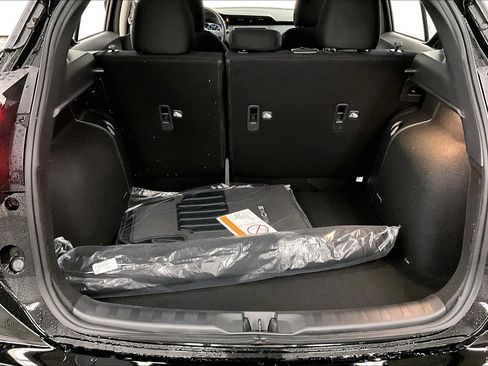 New 2025 Nissan Kicks Play S image 72