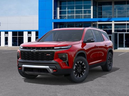 New 2026 Chevrolet Traverse Z71 w/ Driver Confidence Package image 6