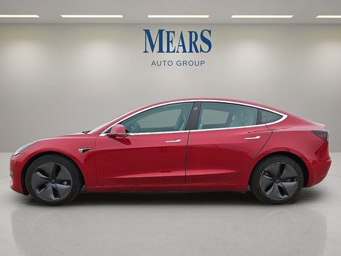 Used 2018 Tesla Model 3 Long Range image 2