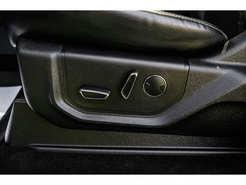 Used 2018 Ford F250 Lariat w/ Lariat Ultimate Package image 17