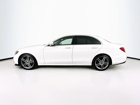 Used 2018 Mercedes-Benz E 300 image 4