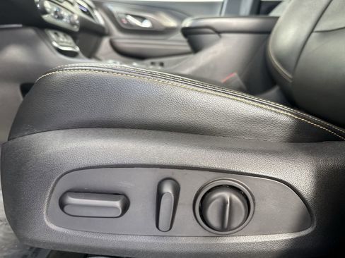 Used 2020 GMC Terrain SLT image 20