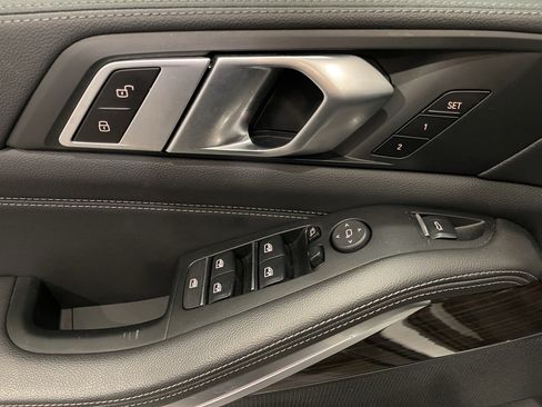 Used 2020 BMW X5 xDrive40i w/ Convenience Package image 12