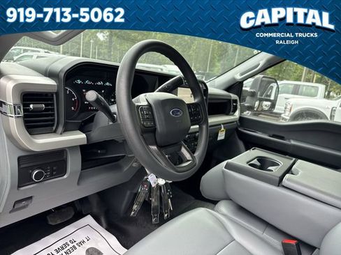 New 2025 Ford F450 XL image 19