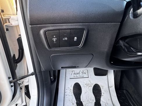 Used 2024 Hyundai Santa Cruz SEL w/ Activity Package image 17