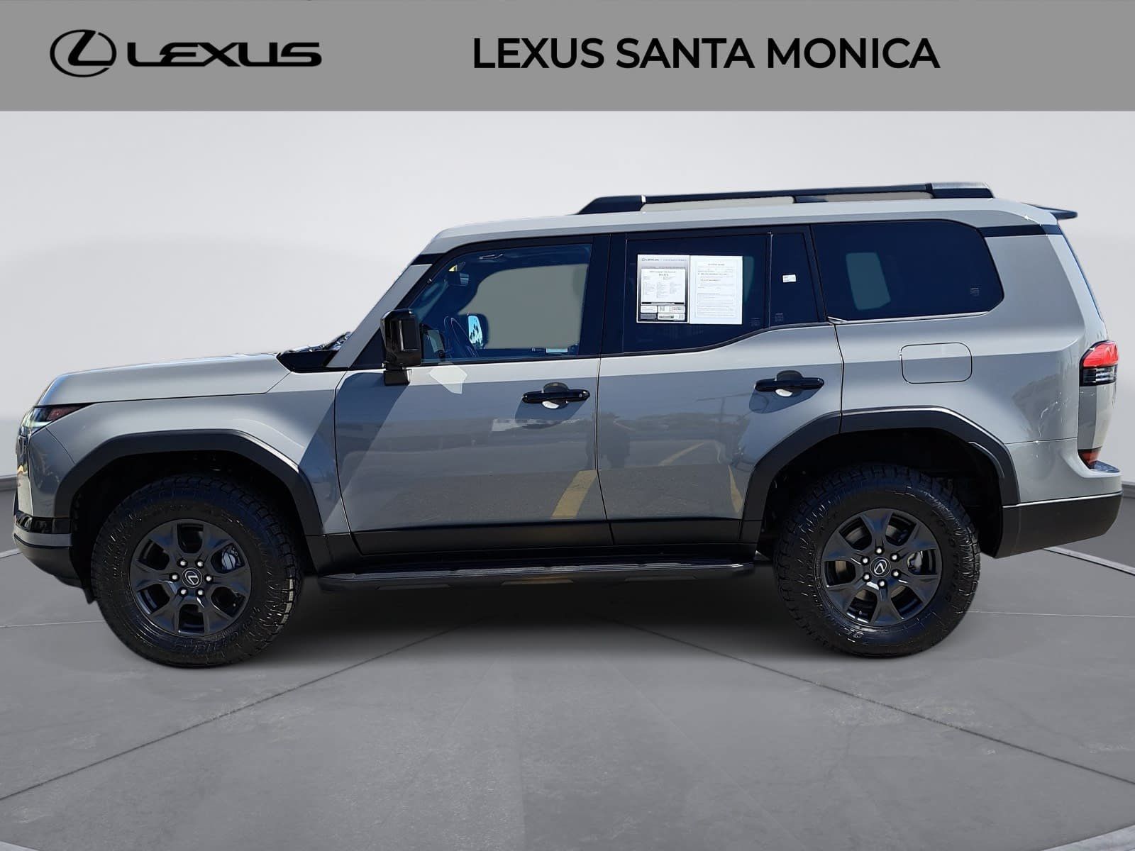 Used 2024 Lexus GX 550 AWD/4WD image 8