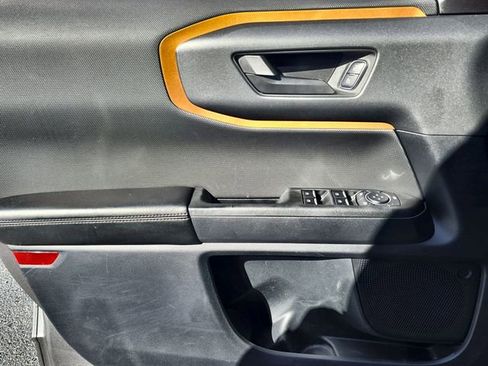 Used 2023 Ford Bronco Sport Badlands image 19