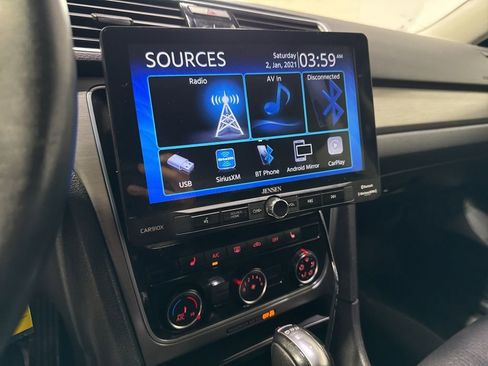 Used 2014 Volkswagen Passat TDI SE FWD image 15