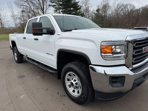 Used 2019 GMC Sierra 2500 4x4 Crew Cab w/ Sierra Convenience Package image 12