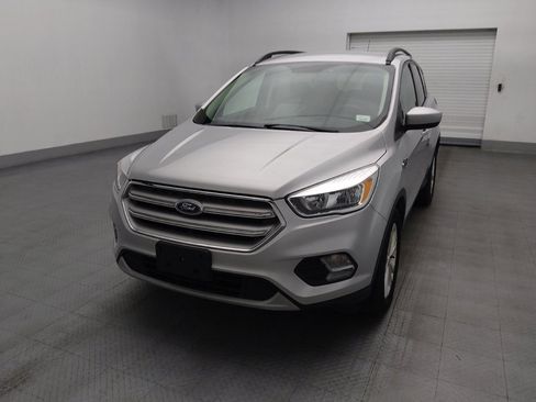 Used 2018 Ford Escape SE FWD image 15