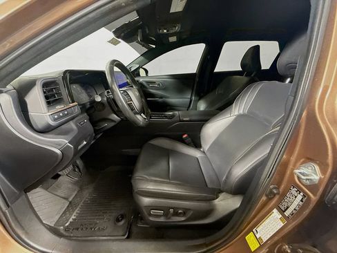 Certified 2025 Toyota Crown Signia w/ Advanced Technology Package AWD/4WD image 20