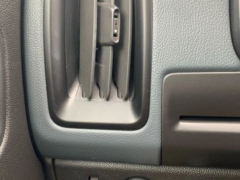 Used 2015 Chevrolet Colorado Z71 image 19