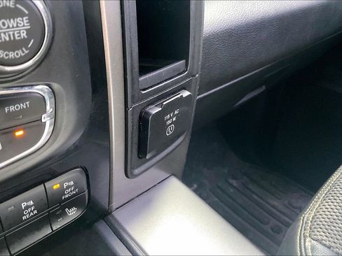 Used 2017 RAM 1500 Sport w/ Sublime Green Sport Package image 19