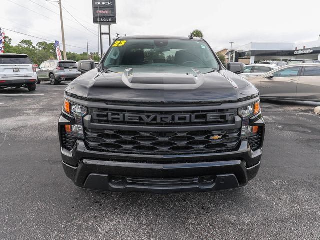 Used 2023 Chevrolet Silverado 1500 Custom RWD image 2
