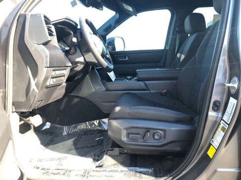 New 2026 Toyota Tundra SR5 AWD/4WD image 21