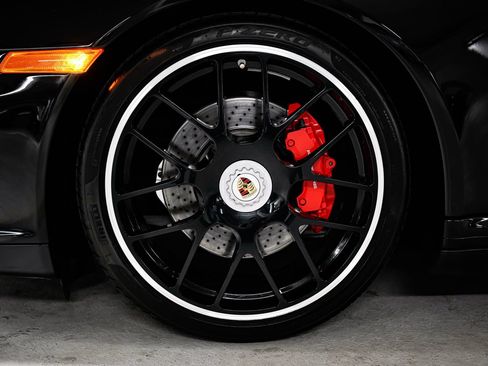 Used 2012 Porsche 911 Carrera GTS RWD image 41