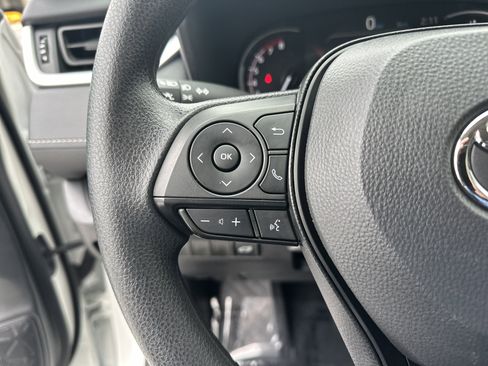 Certified 2025 Toyota RAV4 XLE image 19