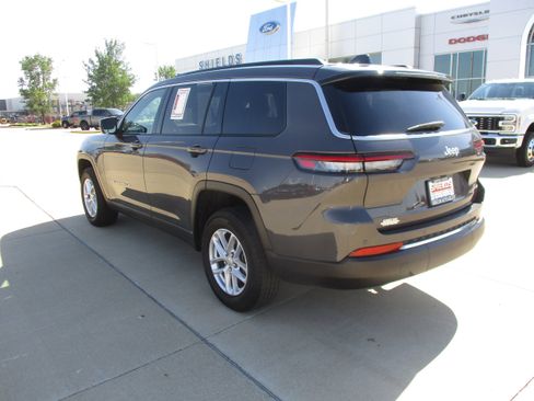 Used 2024 Jeep Grand Cherokee L Laredo w/ Luxury Tech Group I RWD image 4