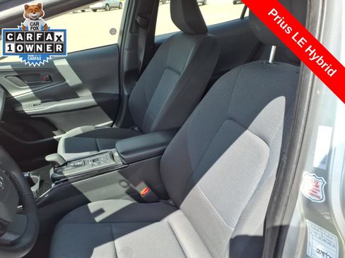 Used 2024 Toyota Prius LE FWD image 15