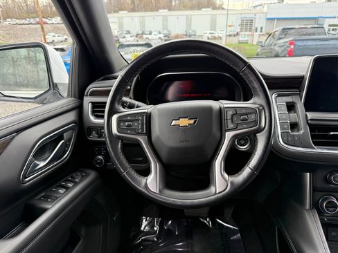 Certified 2022 Chevrolet Tahoe LT w/ Luxury Package AWD/4WD image 23