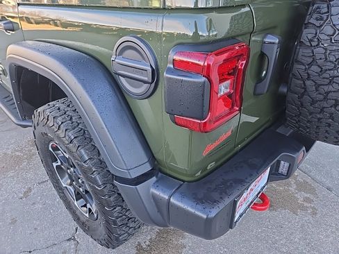Used 2023 Jeep Wrangler Unlimited Rubicon w/ Safety Group image 24