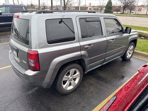 Used 2011 Jeep Patriot Latitude AWD/4WD image 3