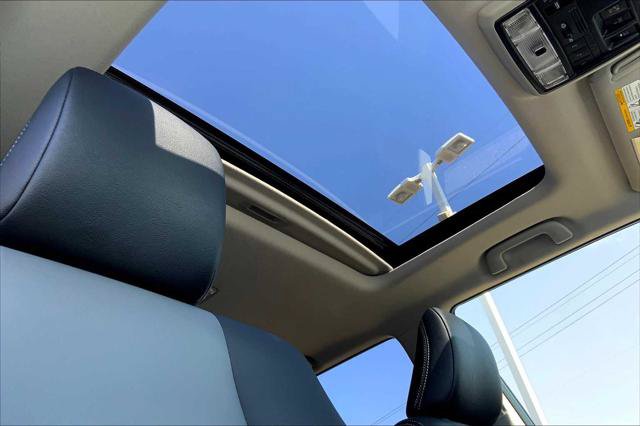 Certified 2023 Toyota 4Runner SR5 Premium w/ Moonroof Package AWD/4WD image 14
