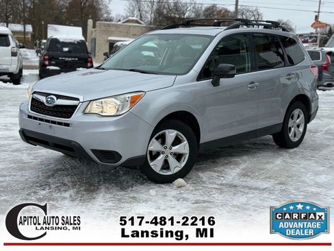 Used 2015 Subaru Forester 2.5i Premium w/ All-Weather Package image 4