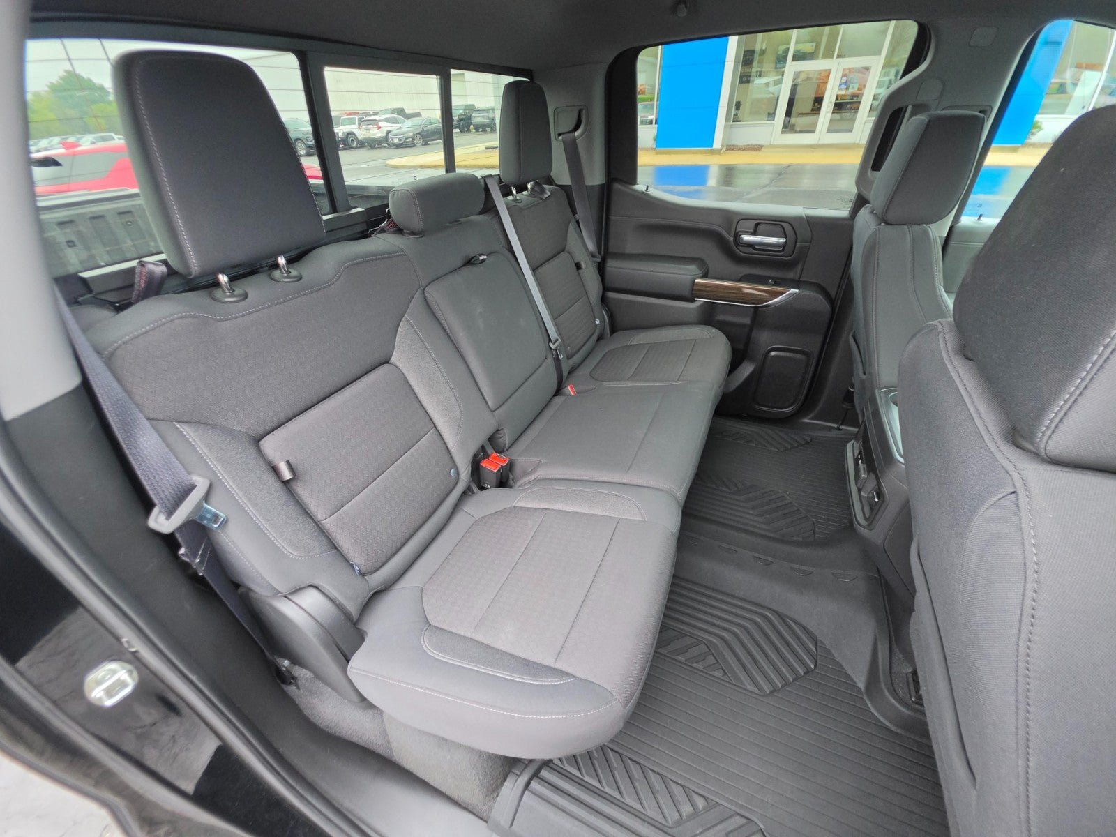 Used 2020 Chevrolet Silverado 1500 RST AWD/4WD image 16