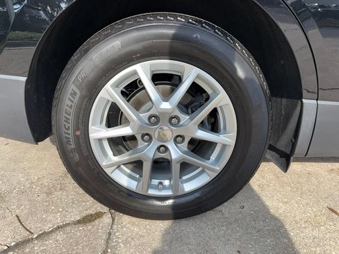 Used 2023 Chevrolet Equinox LT FWD image 47
