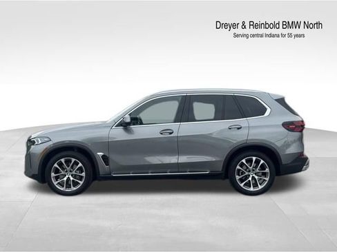 Used 2026 BMW X5 xDrive40i AWD/4WD image 2