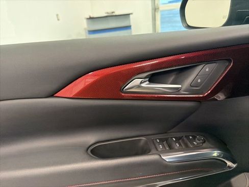 Used 2025 Chevrolet Traverse Z71 image 31