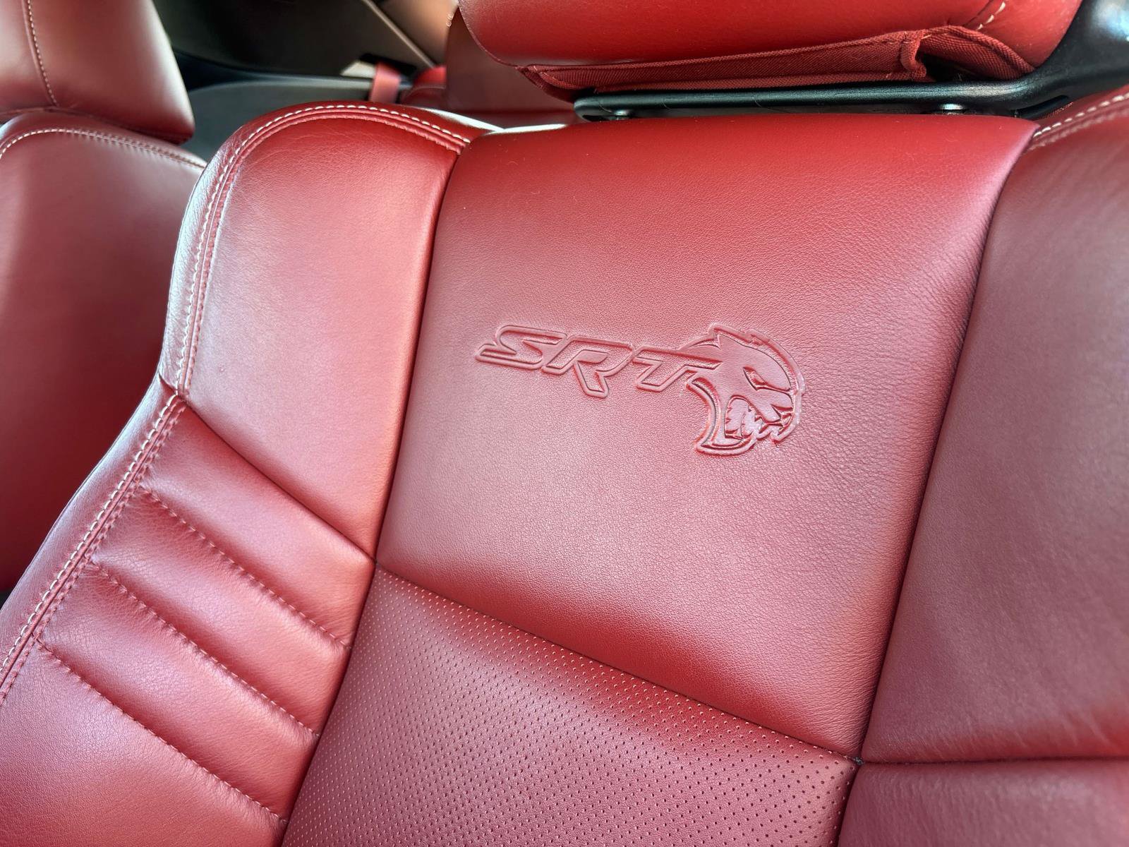 Used 2022 Dodge Challenger SRT Hellcat RWD image 36