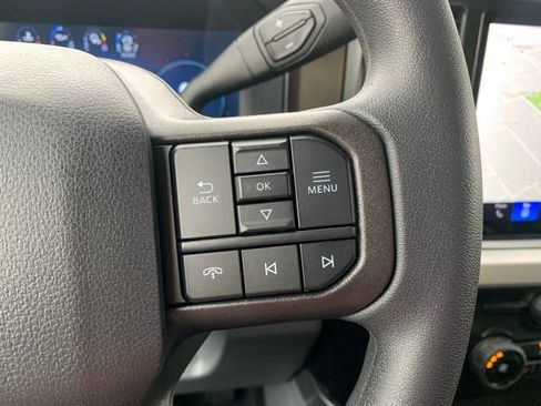 New 2026 Ford F350 XLT w/ XLT Premium Package AWD/4WD image 21