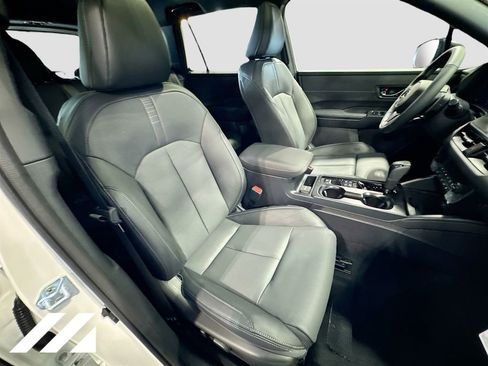 New 2026 Subaru Outback Touring XT AWD/4WD image 32