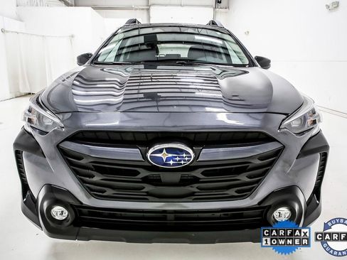 Used 2025 Subaru Outback Onyx Edition image 10