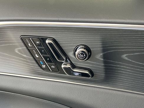 New 2026 Cadillac Lyriq V AWD/4WD image 23