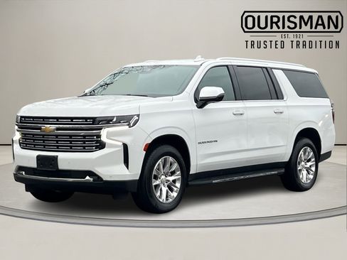 Used 2023 Chevrolet Suburban Premier image 2