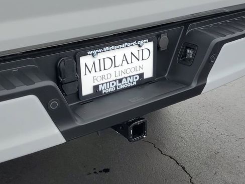 Used 2023 Ford F150 XLT w/ Equipment Group 302A High image 5