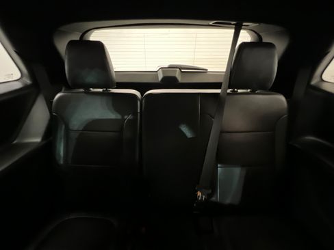 Used 2023 Chevrolet Traverse Premier AWD/4WD image 23