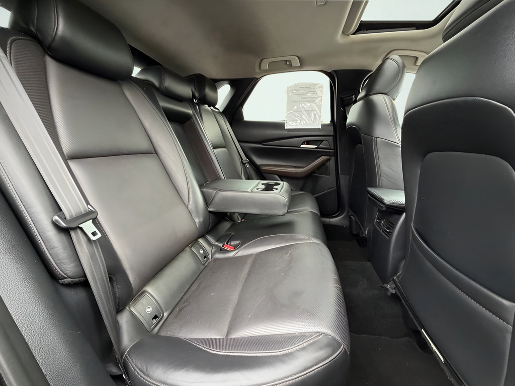 Used 2021 MAZDA CX-30 FWD 2.5 S w/ Premium Package image 24