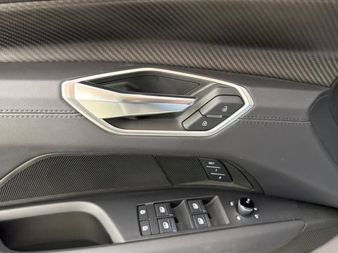 Used 2024 Audi e-tron GT Prestige image 10