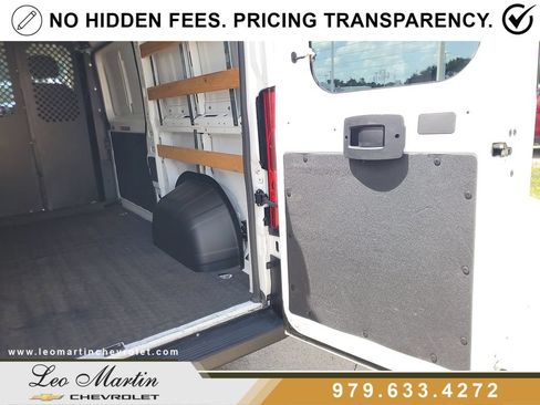Used 2025 RAM ProMaster 2500 w/ U-Haul Equipment Group FWD image 7
