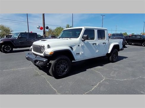 New 2025 Jeep Gladiator Sport image 23